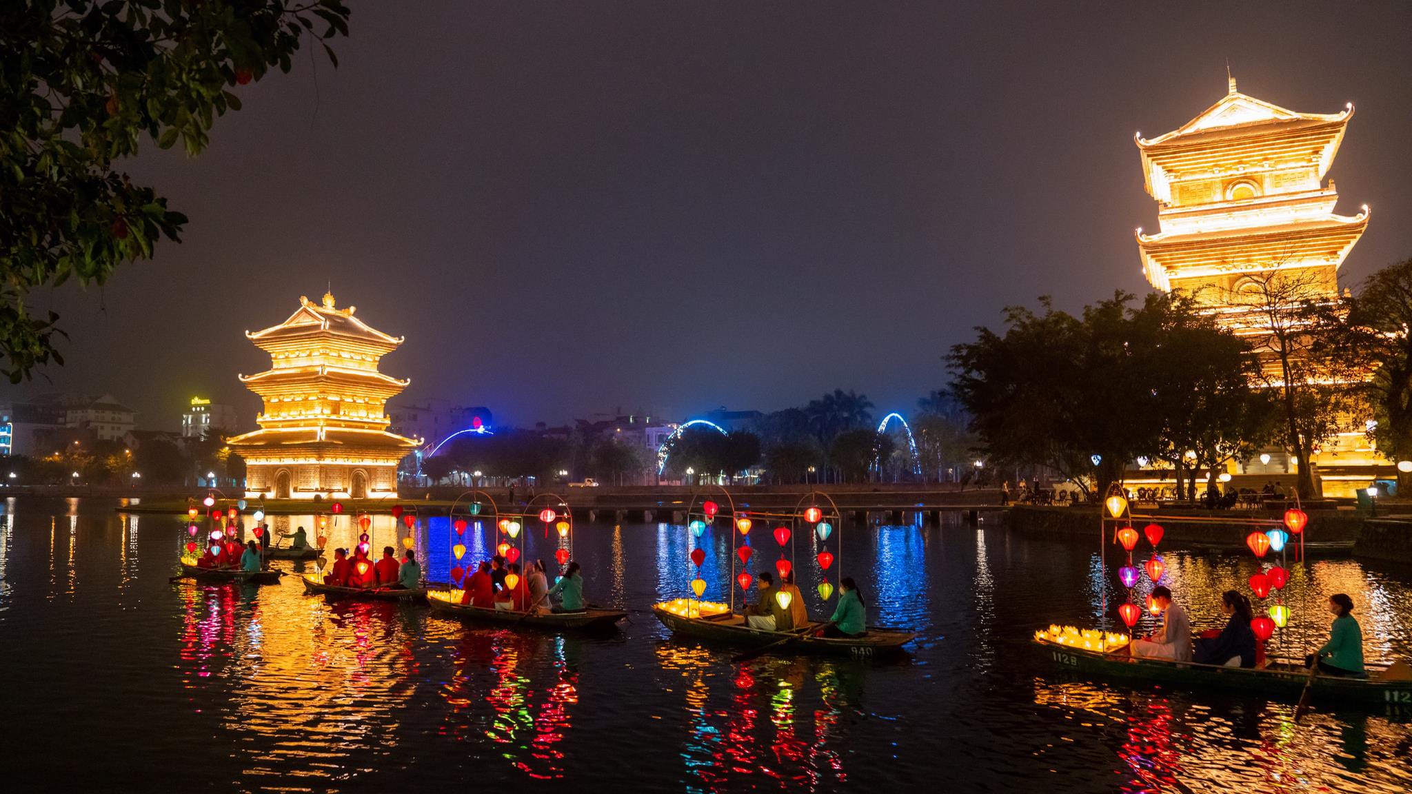 Hoa Lu Old Town