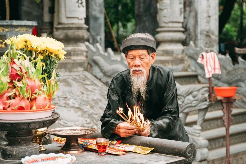 Preparing cash in advance ensures a smoother, more authentic travel experience in the smaller villages around Tam Coc.