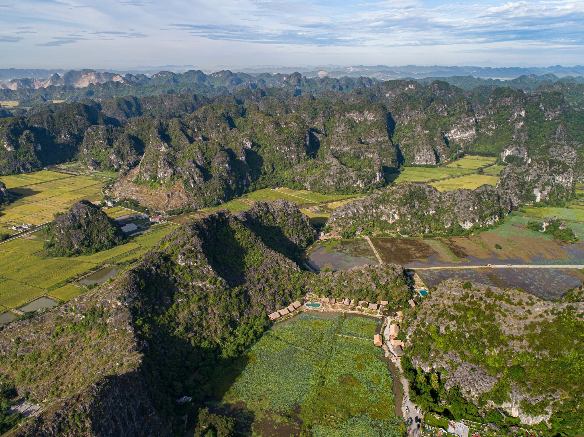 Immersing yourself in the authentic spirit of the countryside at this charming Tam Coc accommodation.
