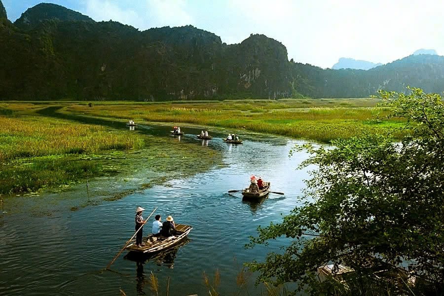 A Soulful Journey Through the "Halong Bay on Land"