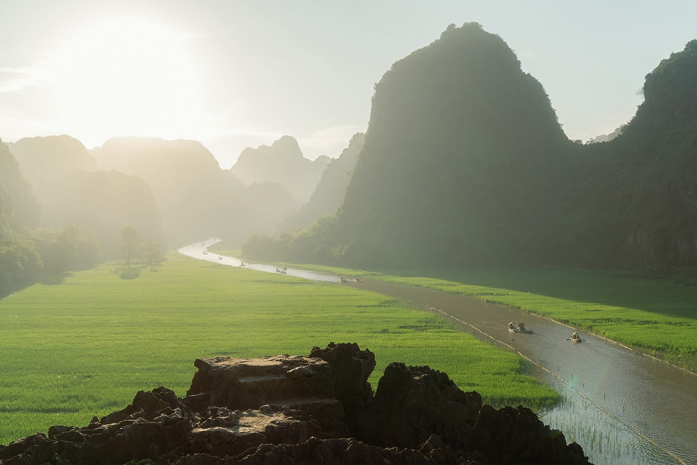 Capturing pristine dawn panoramic views at the premier mountain highlight on your ninh binh itinerary.