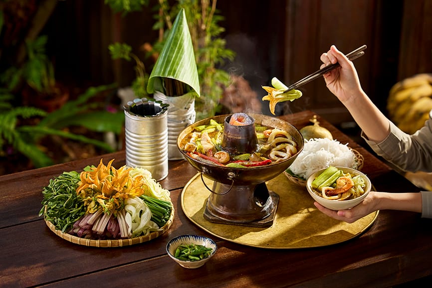 Sampling authentic street treats and traditional dishes of Ninh Binh autumn Cuisine across regional markets